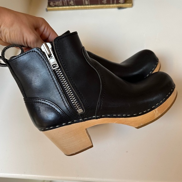 Swedish Hasbeens Zip It Clog Bootie Size 37 / 7 - Picture 6 of 11